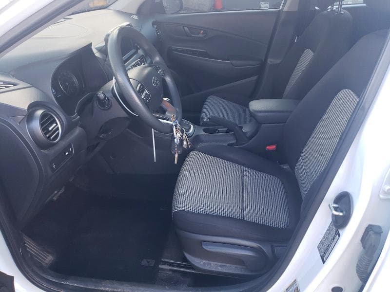 2021 HYUNDAI KONA SE 7