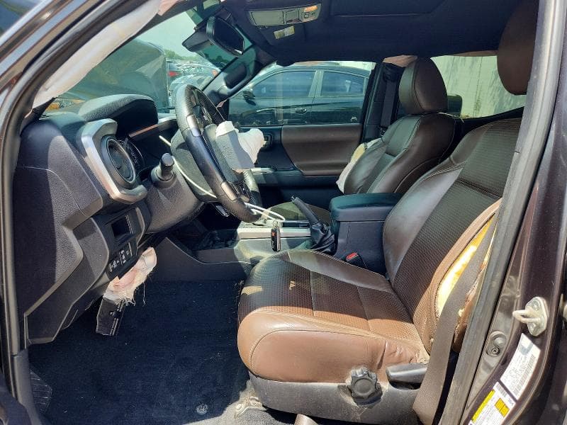 2018 TOYOTA TACOMA LIMITED 7