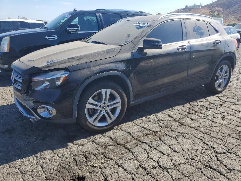 2020 MERCEDES-BENZ GLA 250 - 1