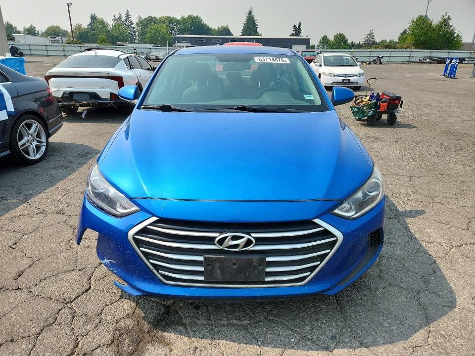 2017 HYUNDAI ELANTRA SE 5
