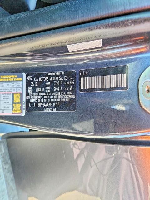 2019 KIA FORTE LXS 12