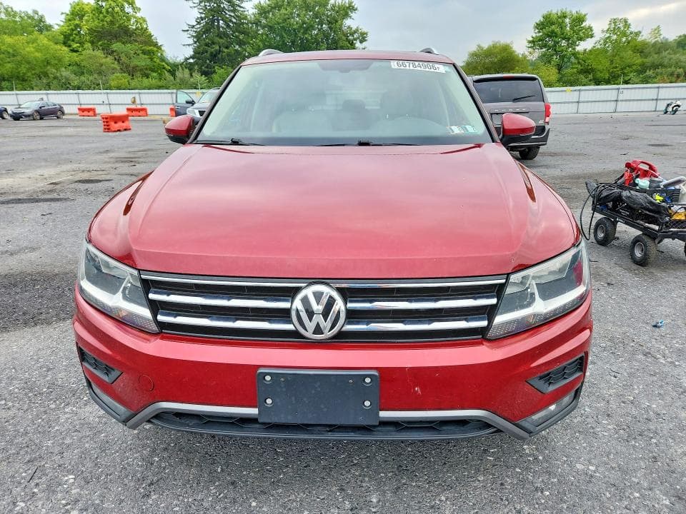 2018 VOLKSWAGEN TIGUAN SE 5