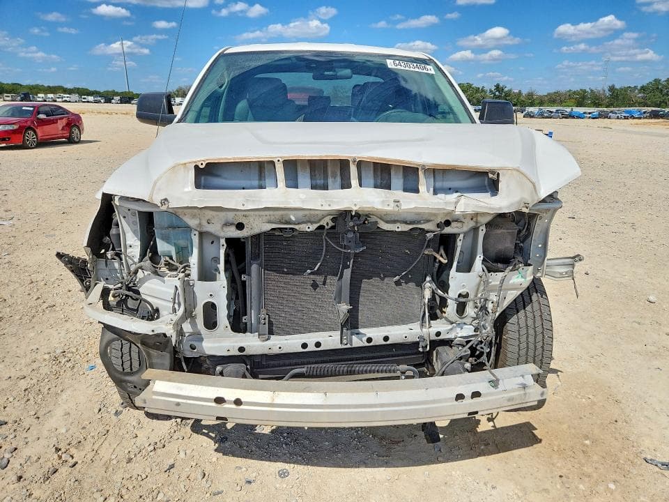 2019 TOYOTA TUNDRA SR 5