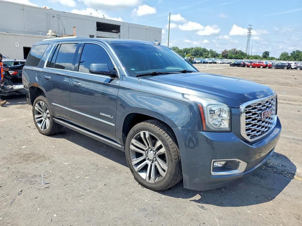 2019 GMC YUKON DENALI 4