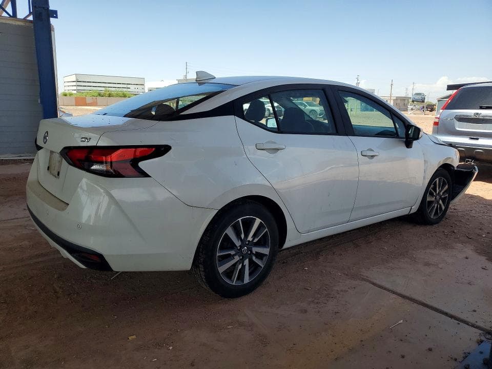 2021 NISSAN VERSA SV 3