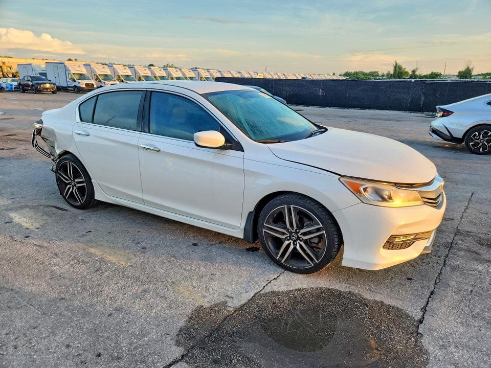 2017 HONDA ACCORD SPORT 4