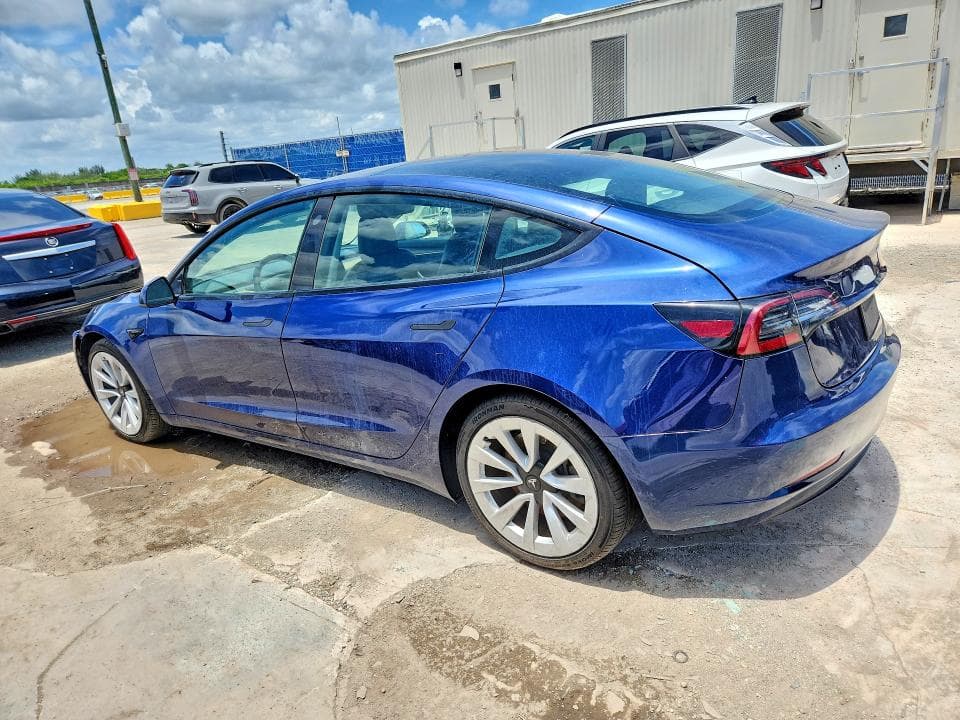 2023 TESLA MODEL 3 2