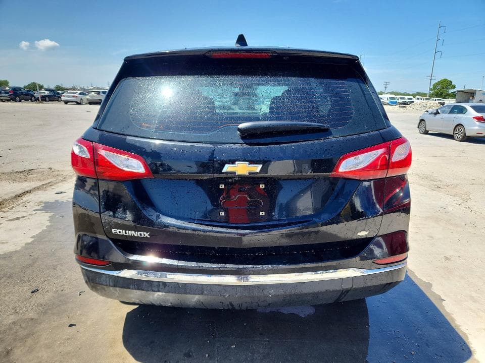 2018 CHEVROLET EQUINOX LS 6