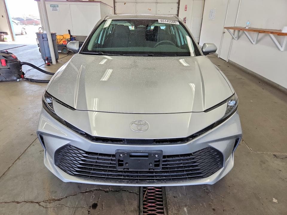 2026 TOYOTA CAMRY LE 5