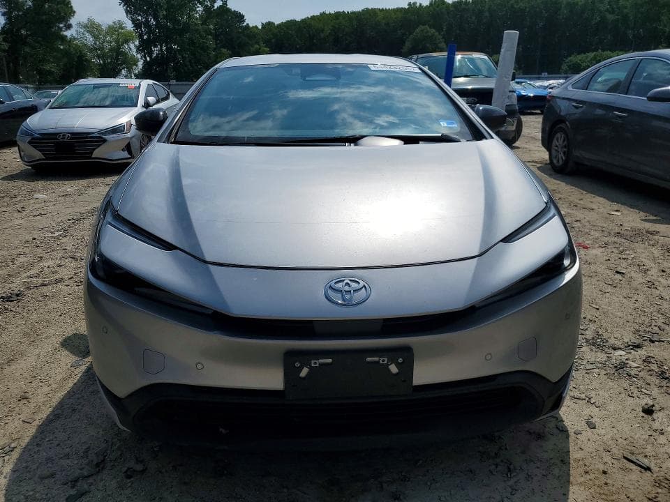 2024 TOYOTA PRIUS LE 5