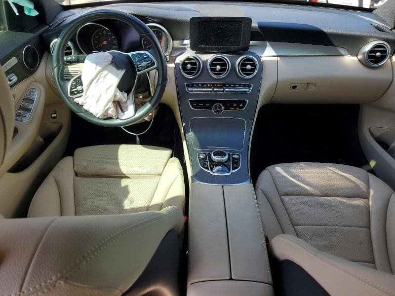 2019 MERCEDES-BENZ C 300 4MATIC 8