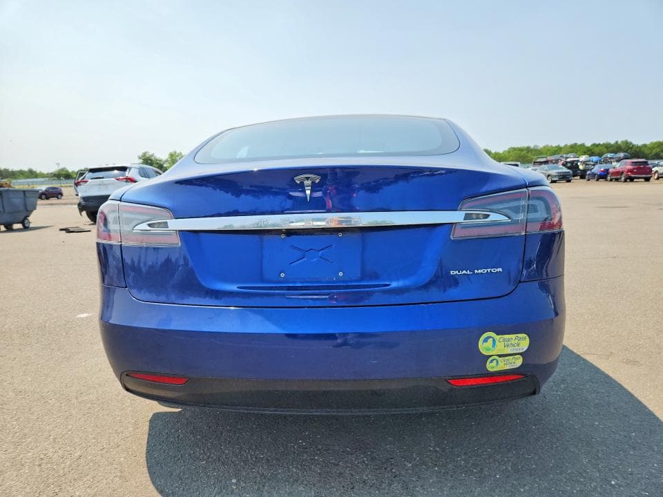 2020 TESLA MODEL S 6