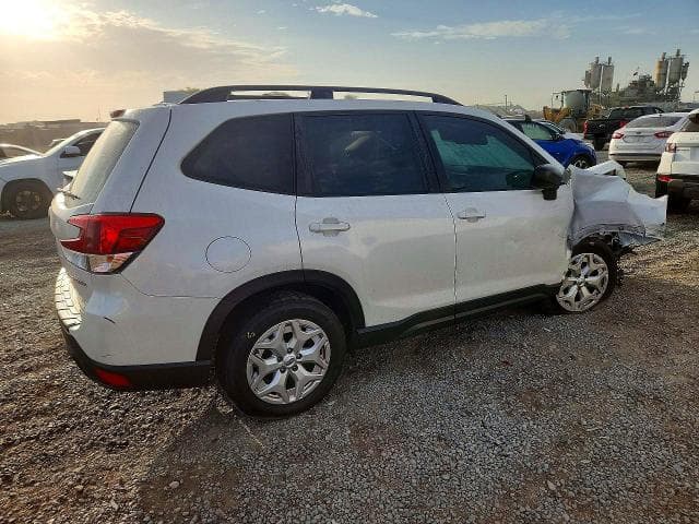 2021 SUBARU FORESTER 3