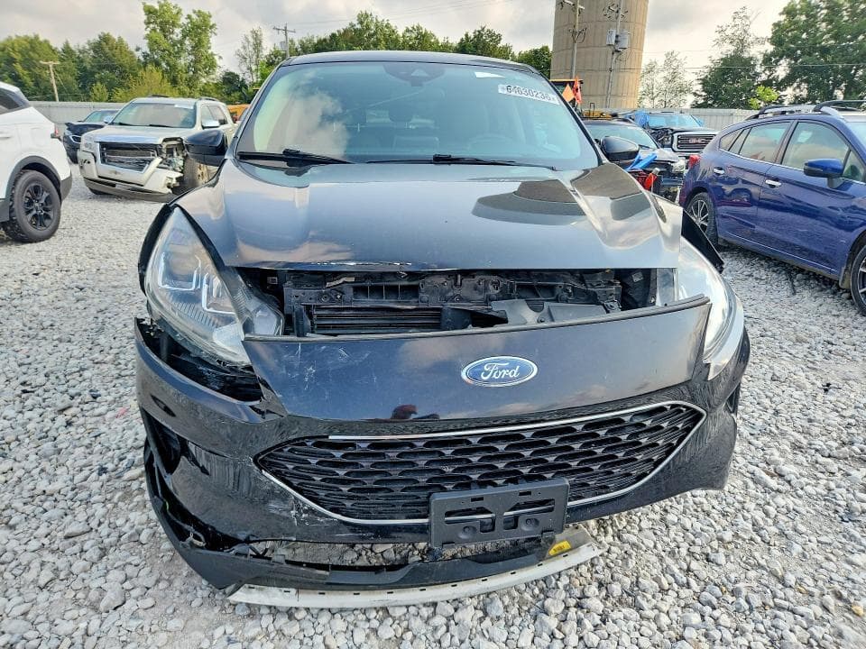 2020 FORD ESCAPE SE 5