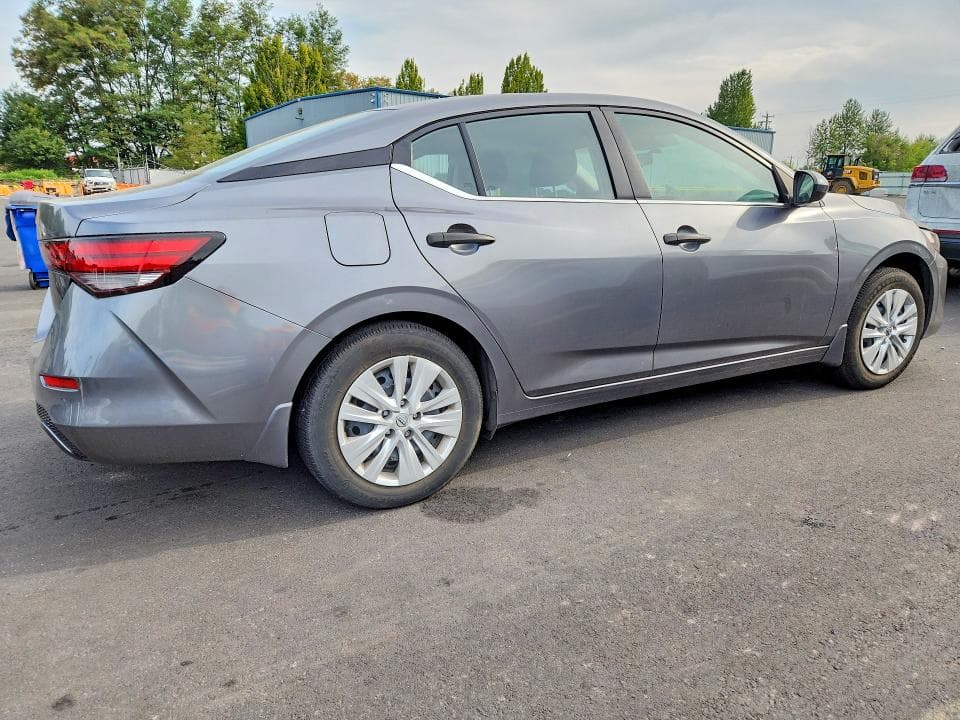 2024 NISSAN SENTRA S 3