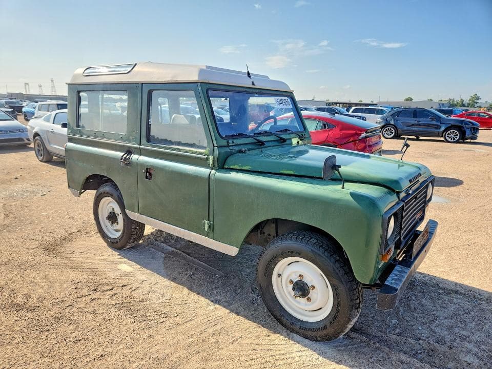 1983 LAND ROVER DEFENDER 4