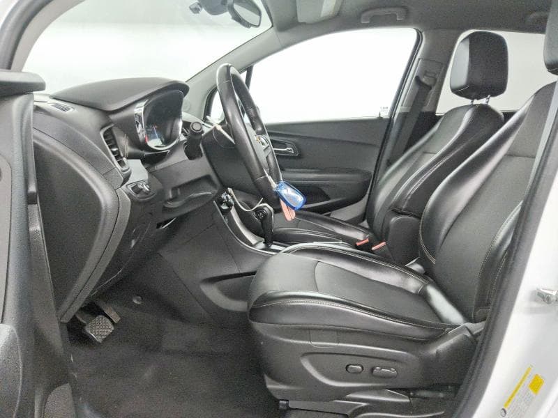 2017 CHEVROLET TRAX 1LT 7