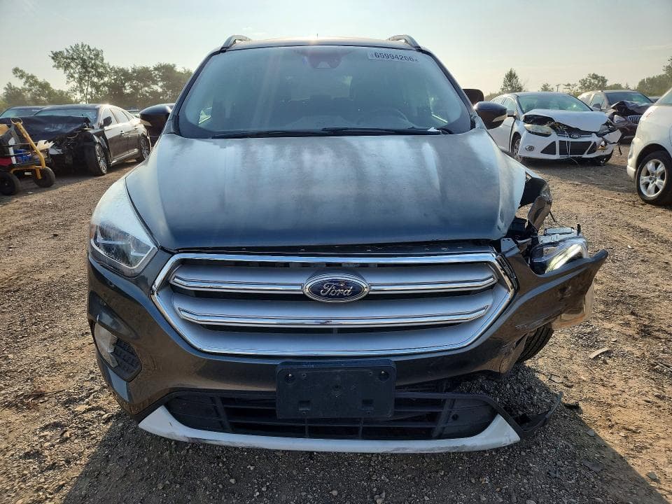 2017 FORD ESCAPE TITANIUM 5