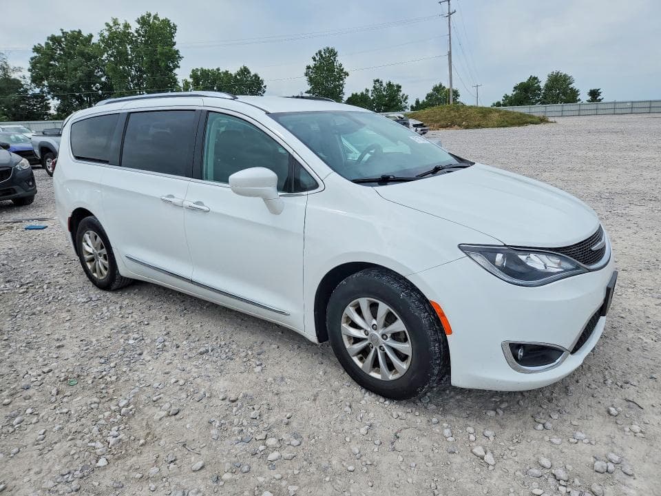 2018 CHRYSLER PACIFICA TOURING L PLUS 4