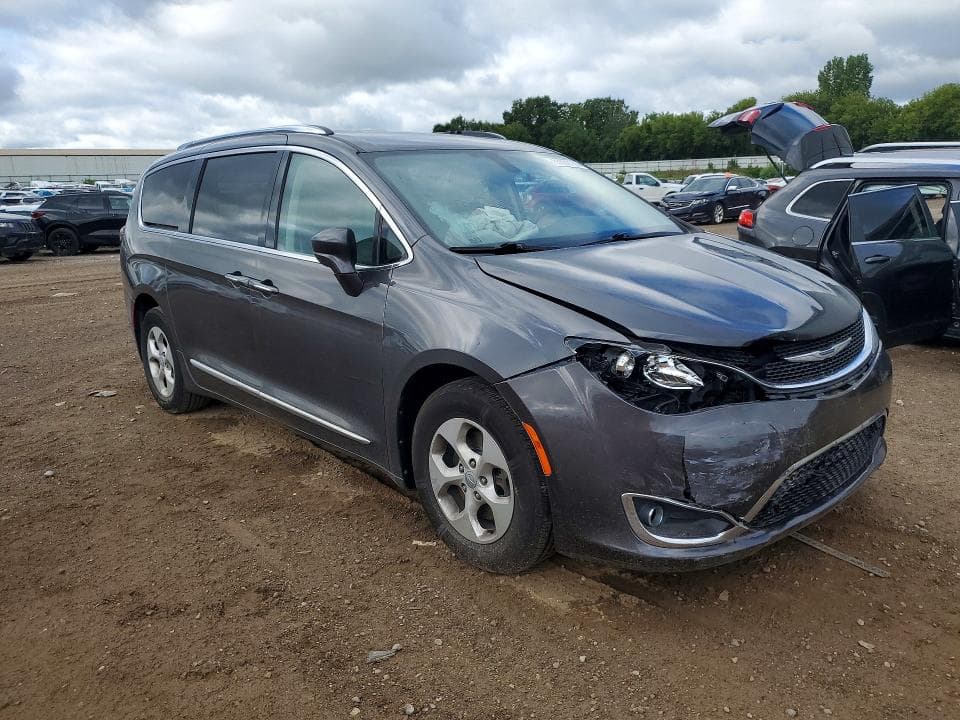 2017 CHRYSLER PACIFICA TOURING L PLUS 4