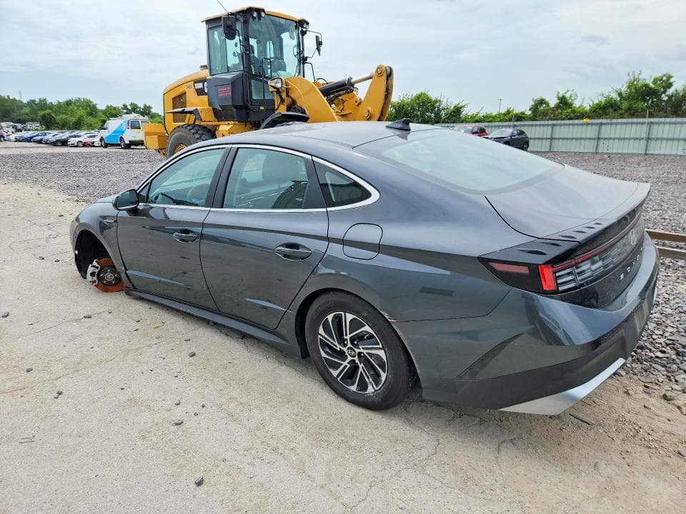 2026 HYUNDAI SONATA HYBRID BLUE 2