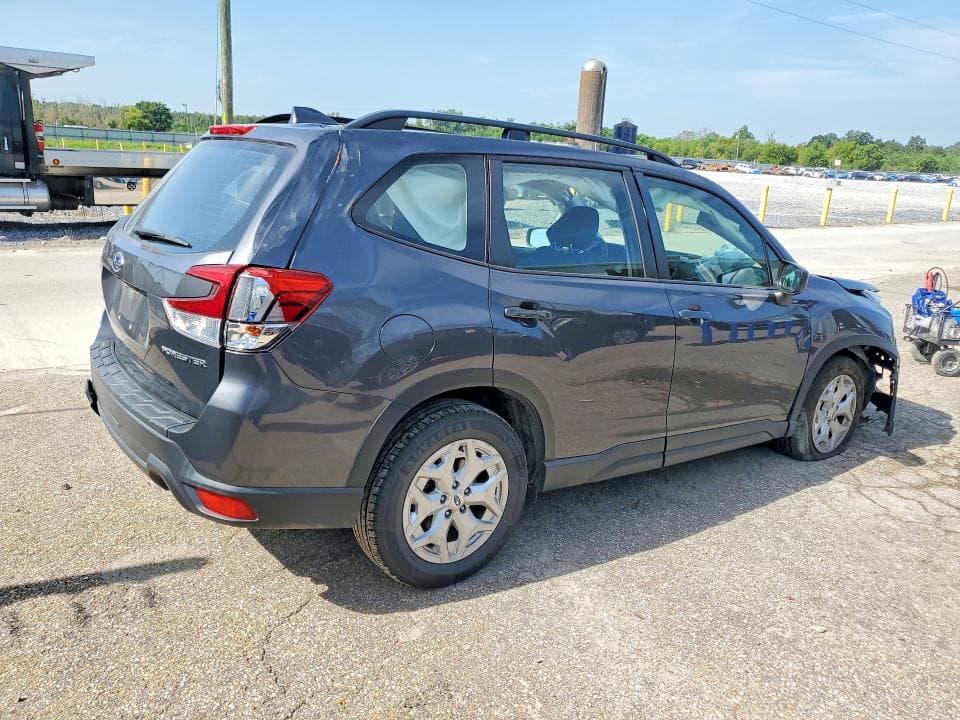 2021 SUBARU FORESTER 3