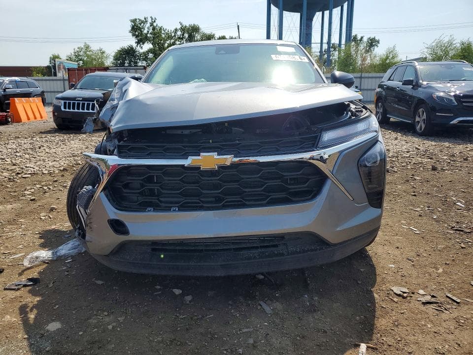 2026 CHEVROLET TRAX LS 5