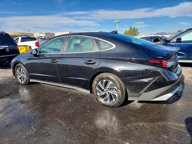 2026 HYUNDAI SONATA HYBRID BLUE 2