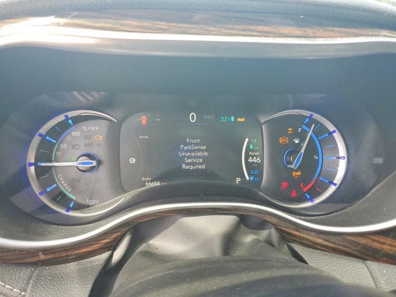 2021 CHRYSLER PACIFICA HYBRID LIMITED 9