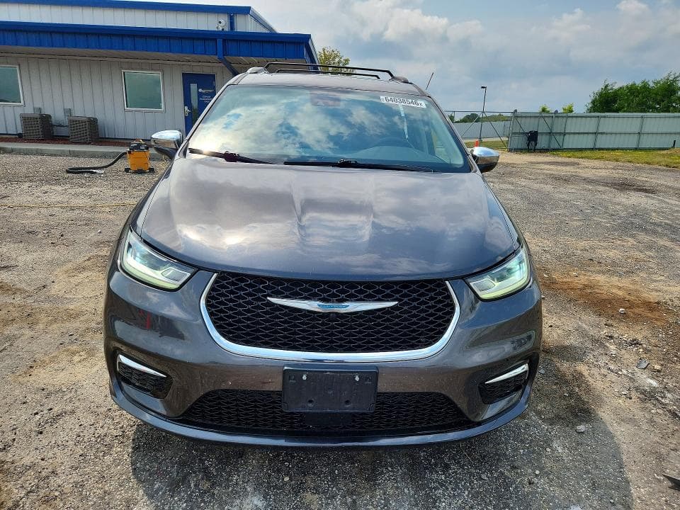 2021 CHRYSLER PACIFICA HYBRID LIMITED 5