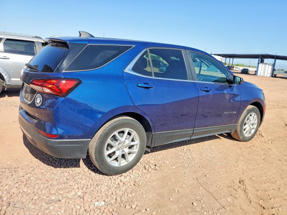 2022 CHEVROLET EQUINOX LT 3