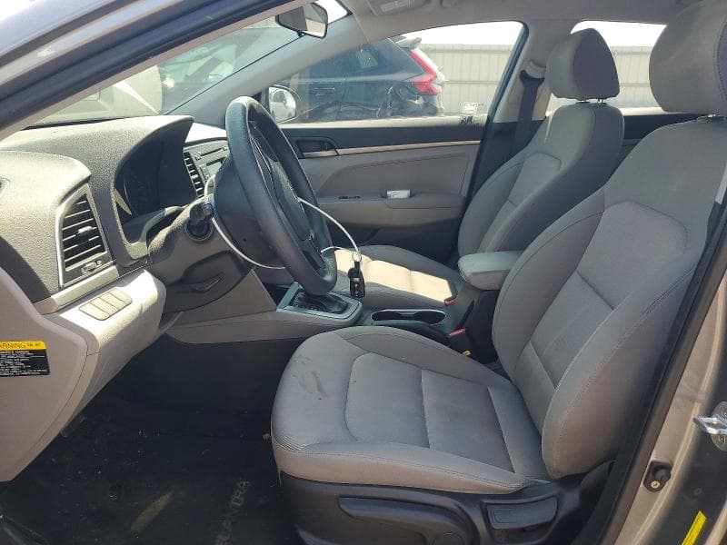 2018 HYUNDAI ELANTRA SE 7