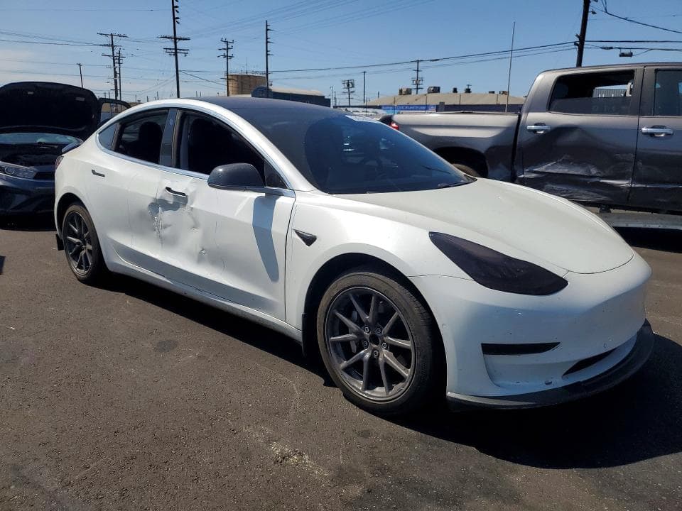 2020 TESLA MODEL 3 4