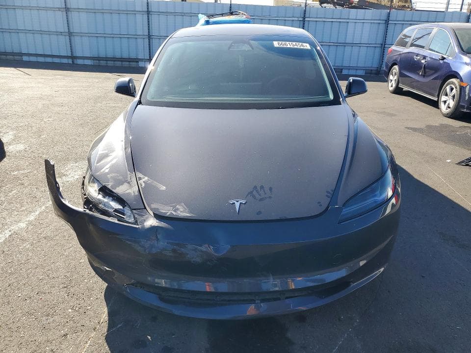 2025 TESLA MODEL 3 5