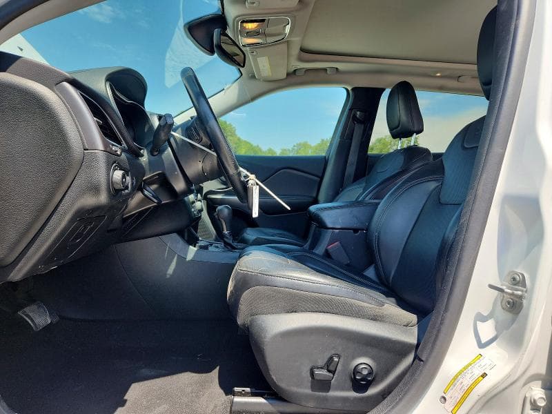 2019 JEEP CHEROKEE LIMITED 7