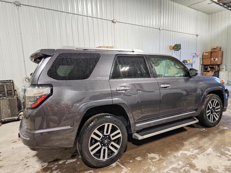 2018 TOYOTA 4RUNNER LIMITED 3