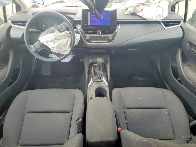 2025 TOYOTA COROLLA LE 8