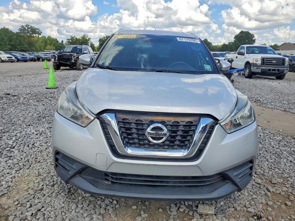 2018 NISSAN KICKS SV 5