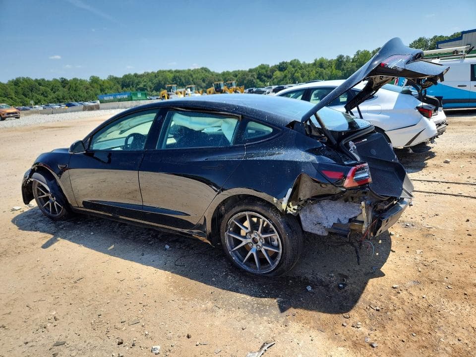 2023 TESLA MODEL 3 2