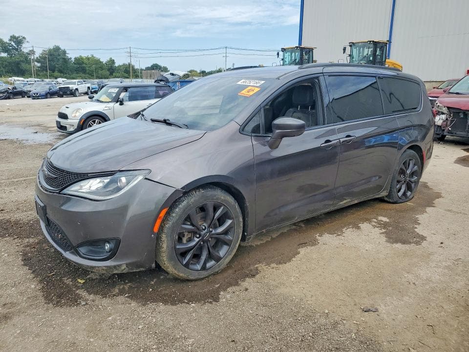 2019 CHRYSLER PACIFICA TOURING L - 1