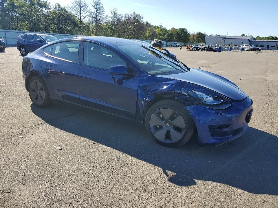 2023 TESLA MODEL 3 4