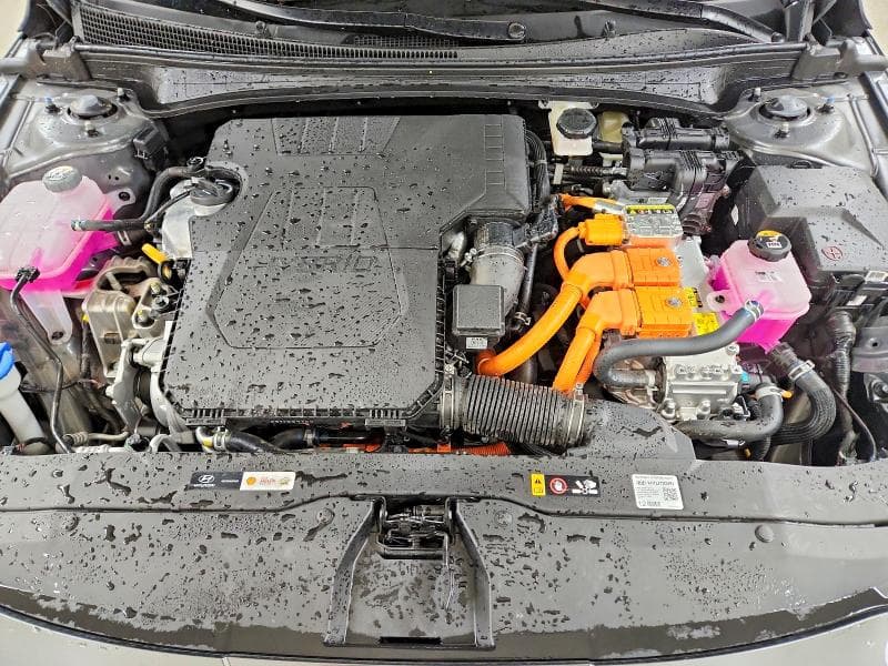 2026 HYUNDAI ELANTRA HYBRID BLUE 11