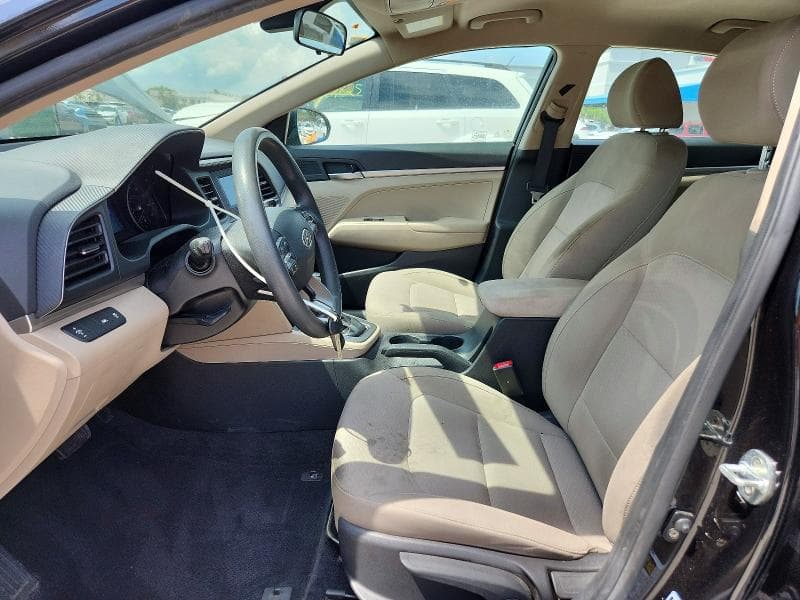 2020 HYUNDAI ELANTRA SE 7