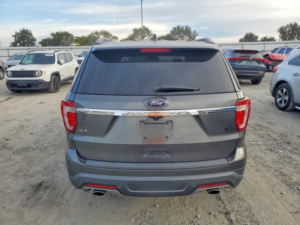 2018 FORD EXPLORER XLT 6