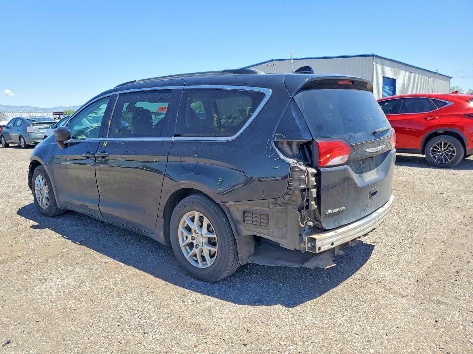 2020 CHRYSLER VOYAGER LXI 2