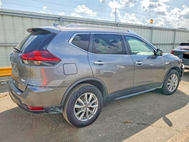 2018 NISSAN ROGUE SV 3