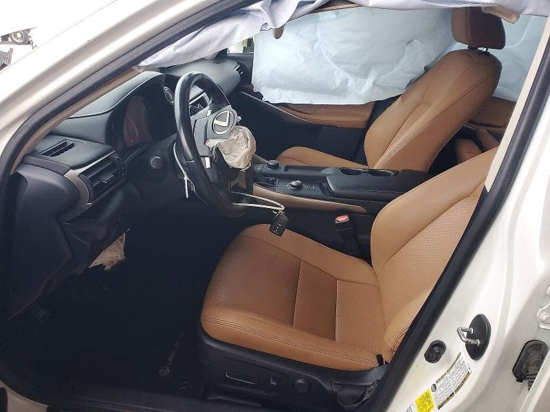 2020 LEXUS IS 300 7