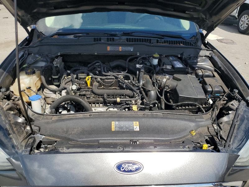 2018 FORD FUSION SE 11