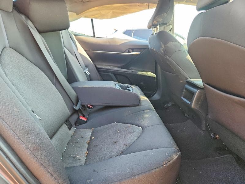 2023 TOYOTA CAMRY LE 10