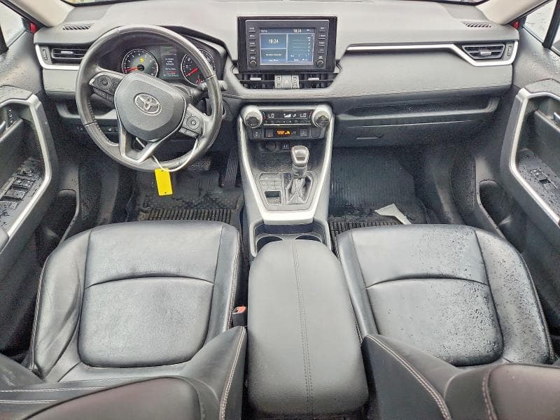 2019 TOYOTA RAV4 XLE PREMIUM 8
